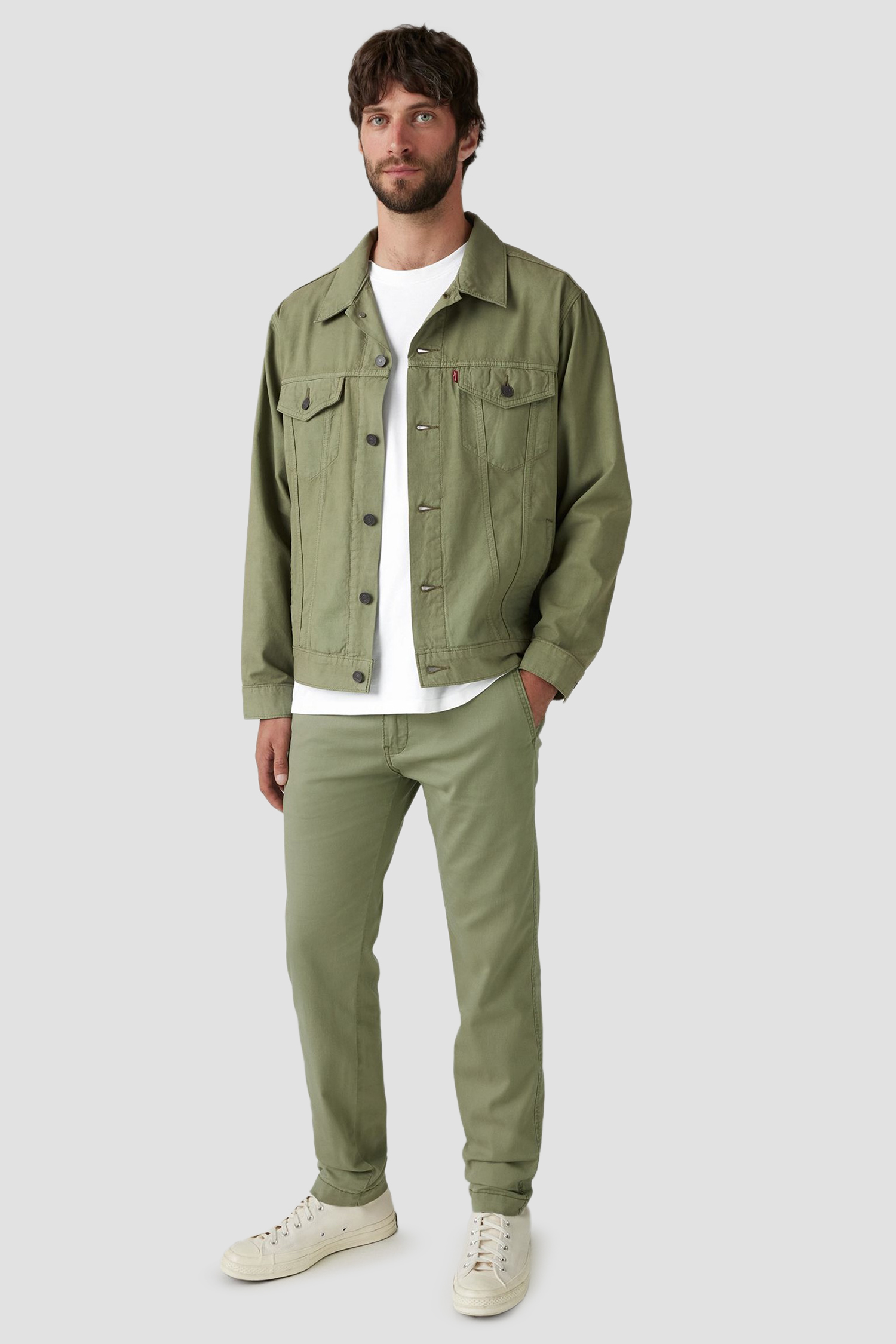 Мужские зеленые чиносы 7