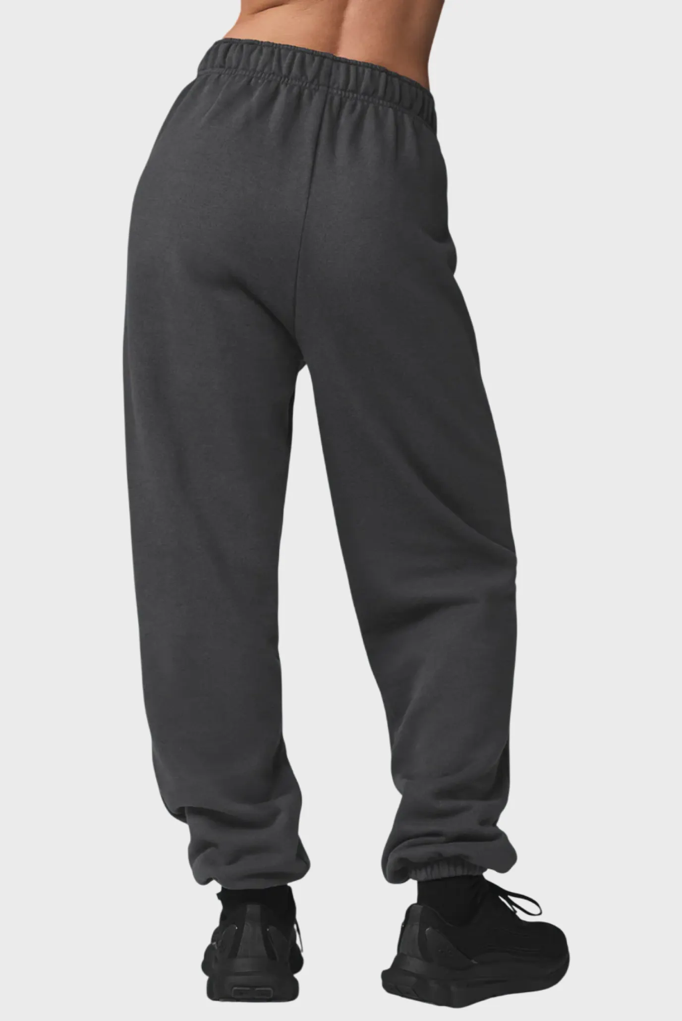 Alo Yoga Accolade Sweatpant Anthracite 2