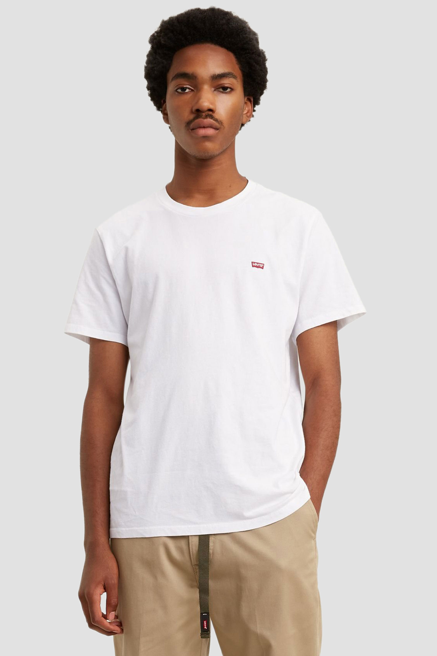 Мужская белая футболка 1