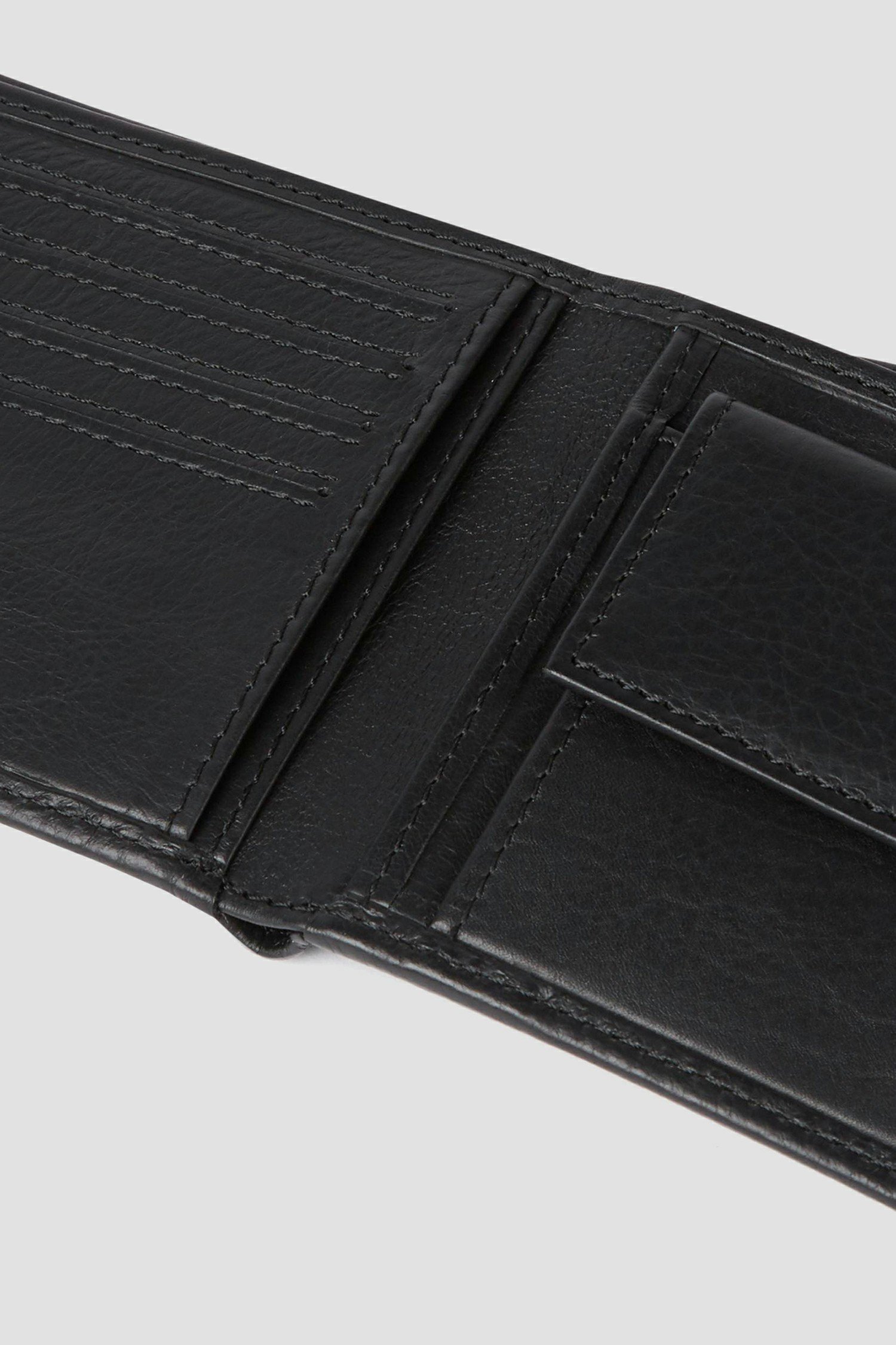 Черный кожаный кошелек 4