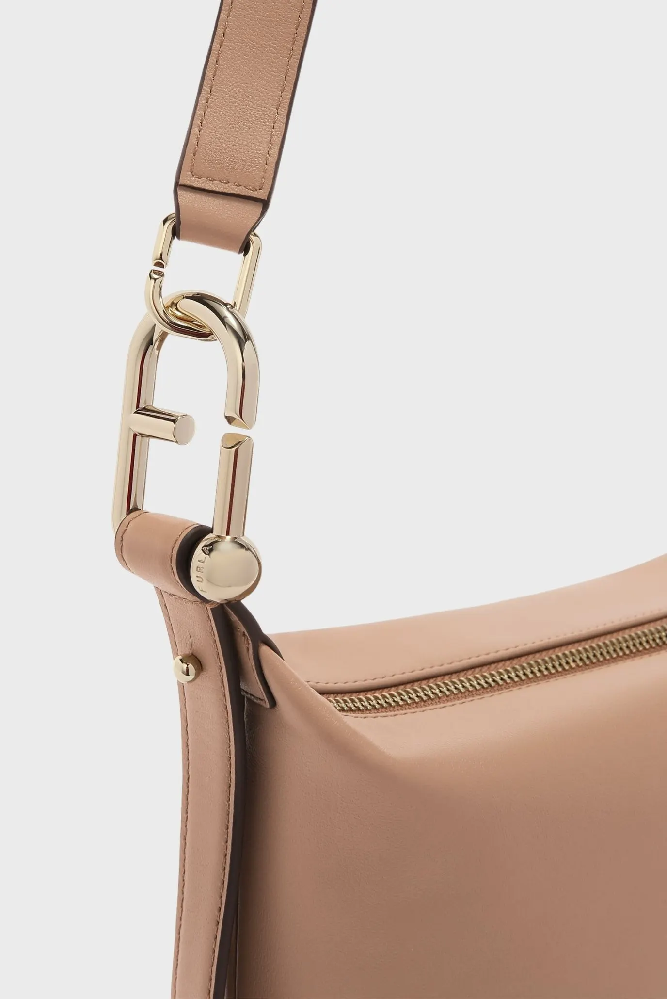 FURLA NUVOLA M HOBO 4