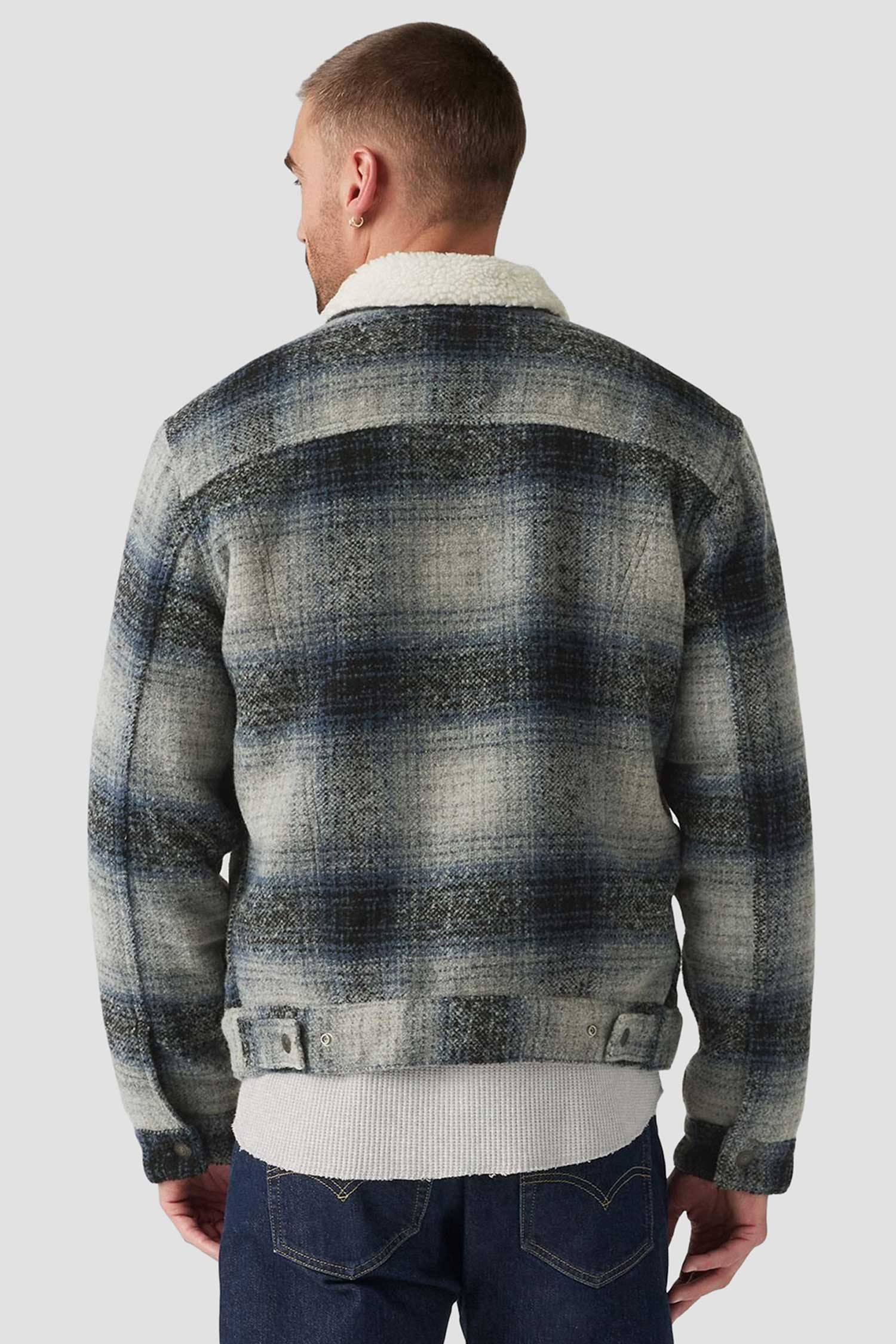 Мужская куртка в клетку 3