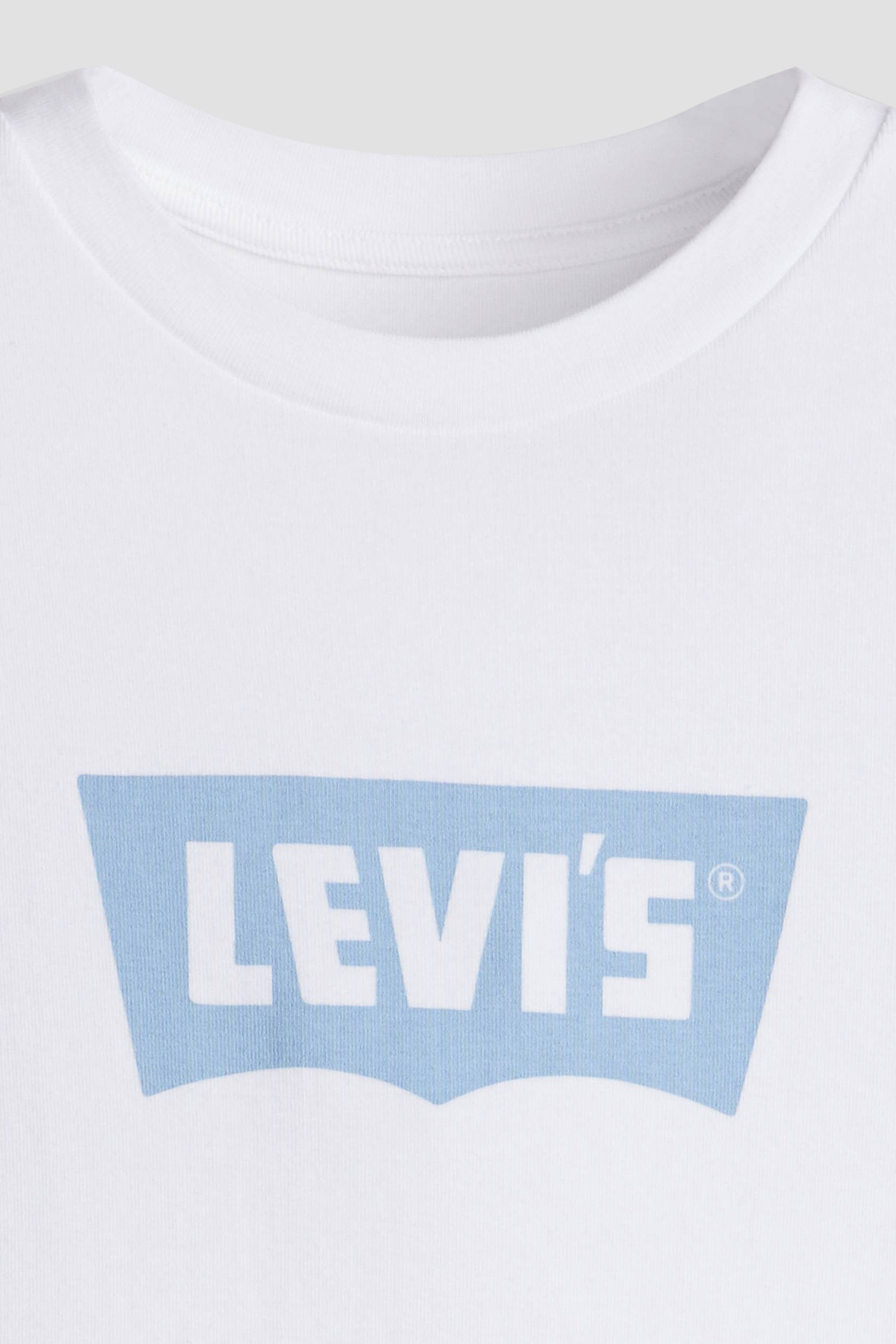 Женская белая футболка 5