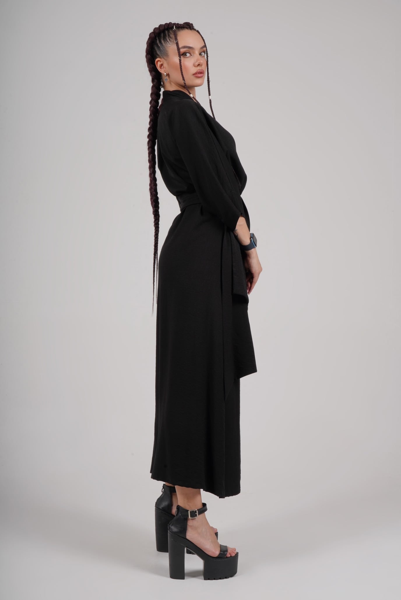 Кимоно черное с широким поясом 4