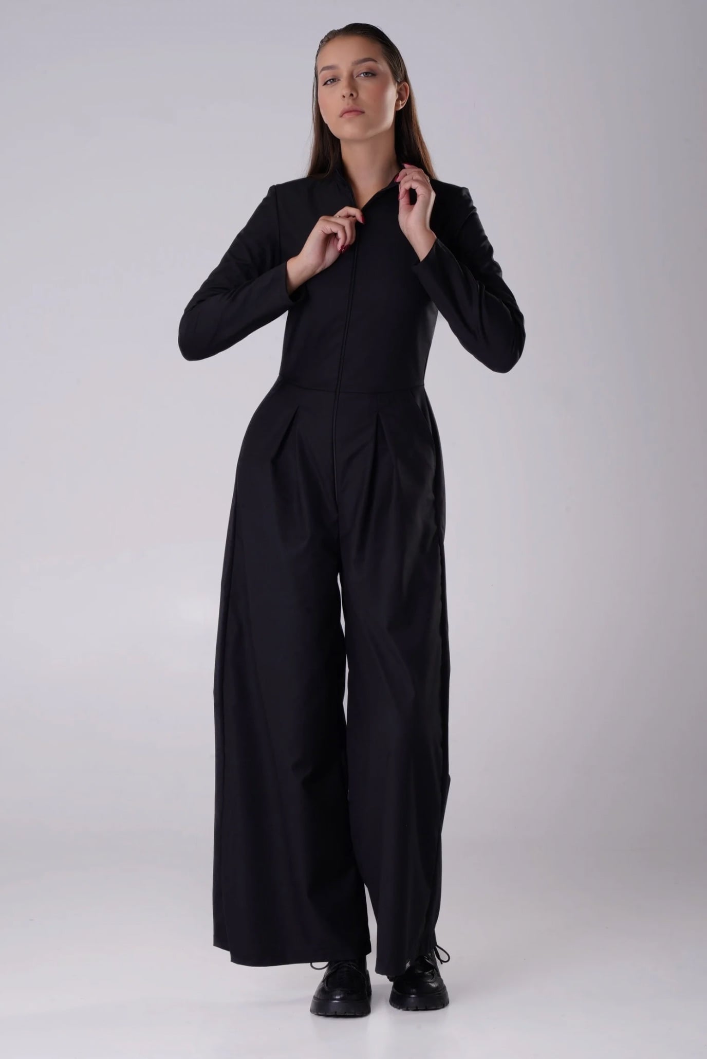 Женский черный комбинезон 2