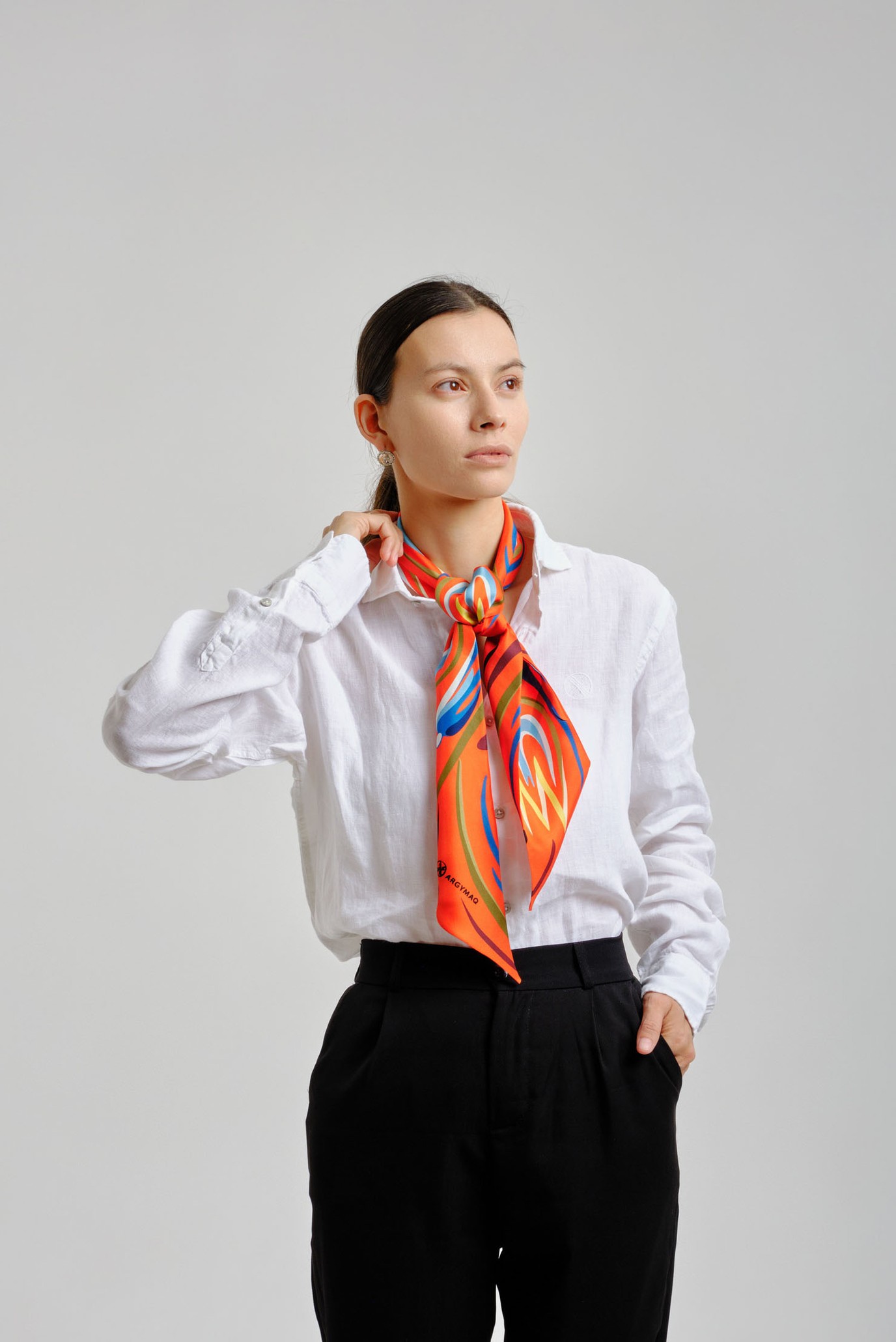 Женский красный платок 11х137 2