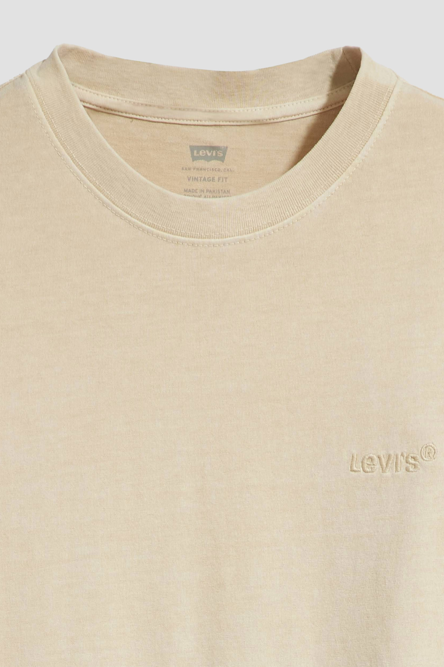 Мужская бежевая футболка 5