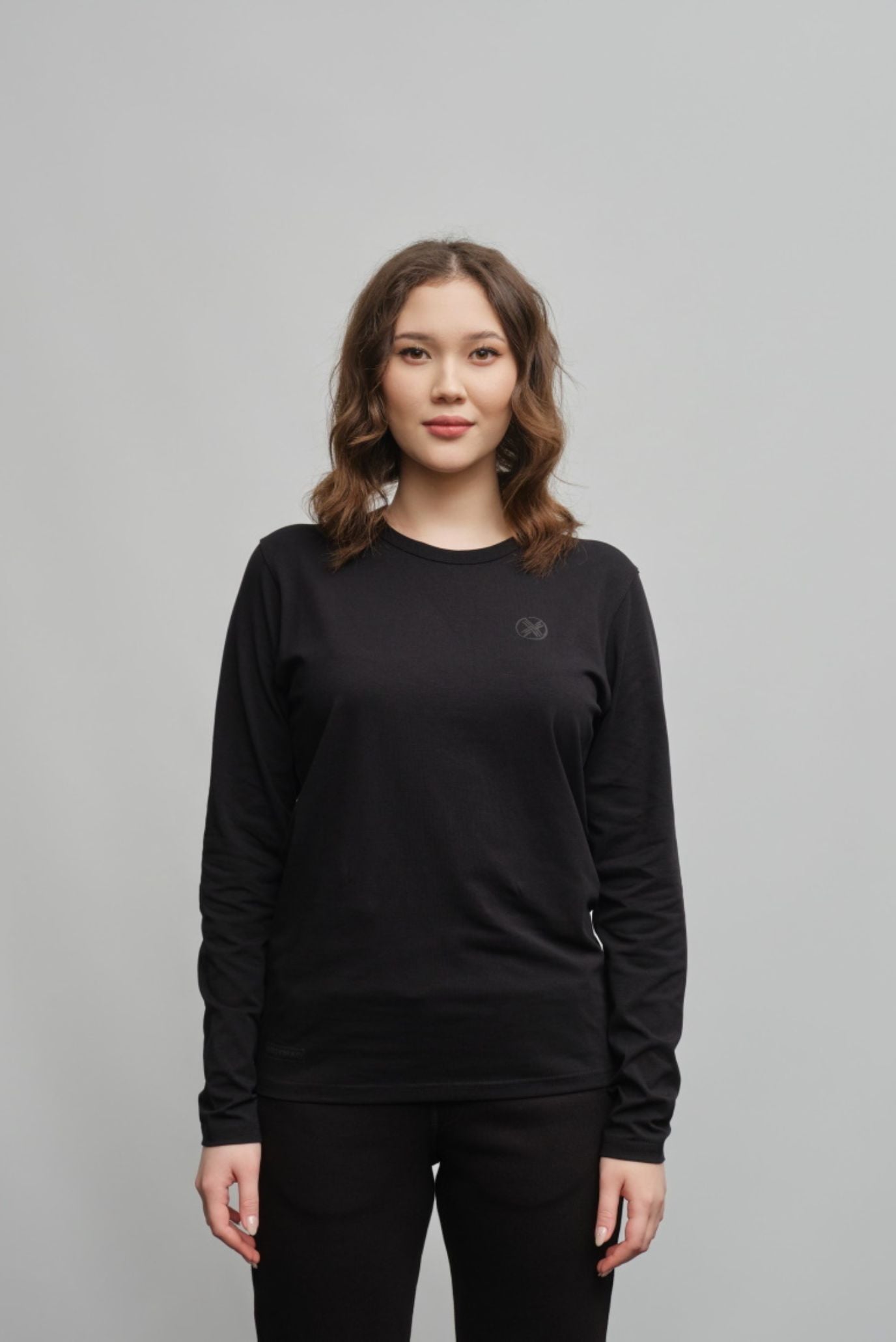 Черный лонгслив SHANYRAQ (Унисекс) 5