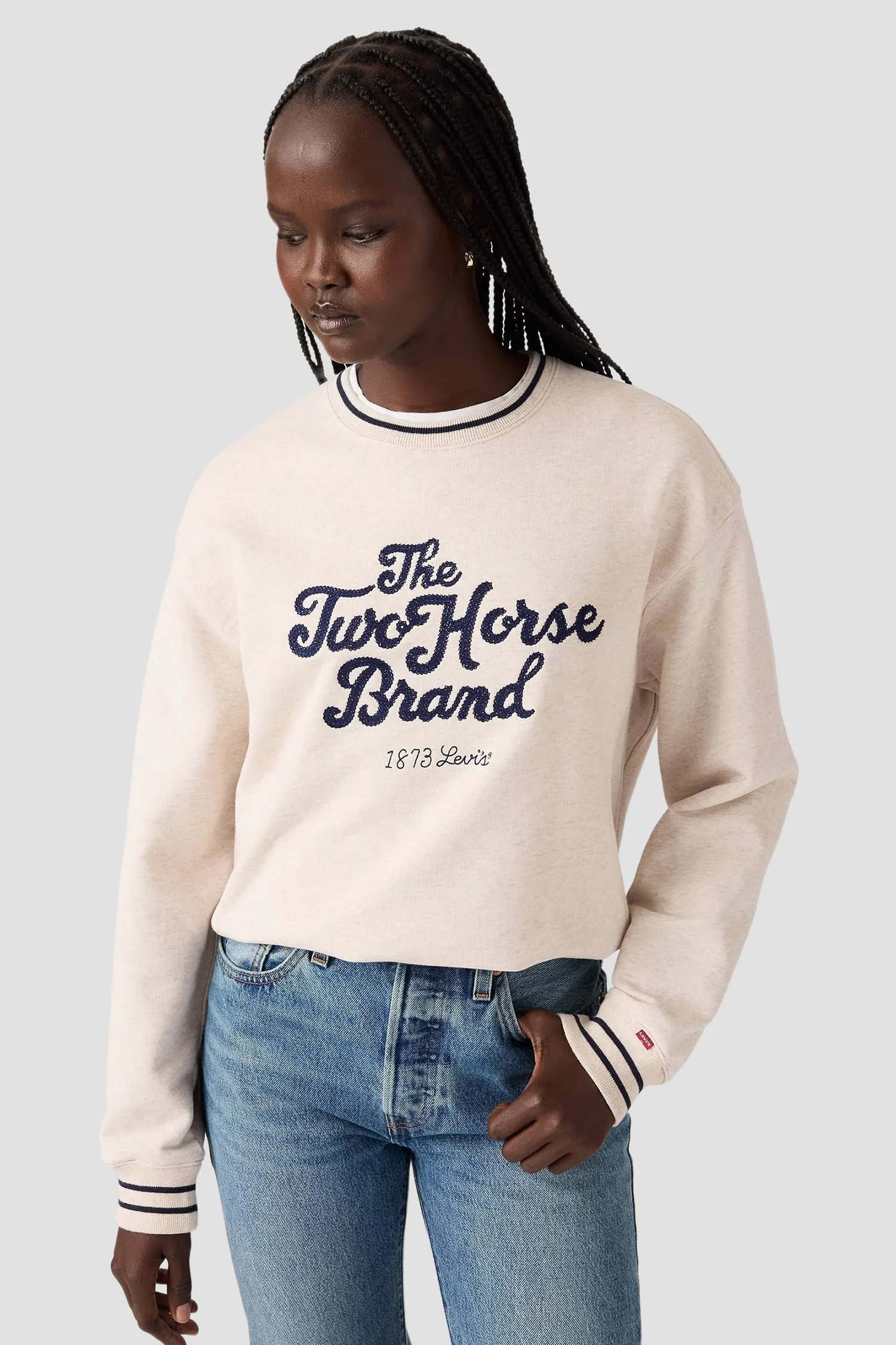 Женский бежевый свитшот 4