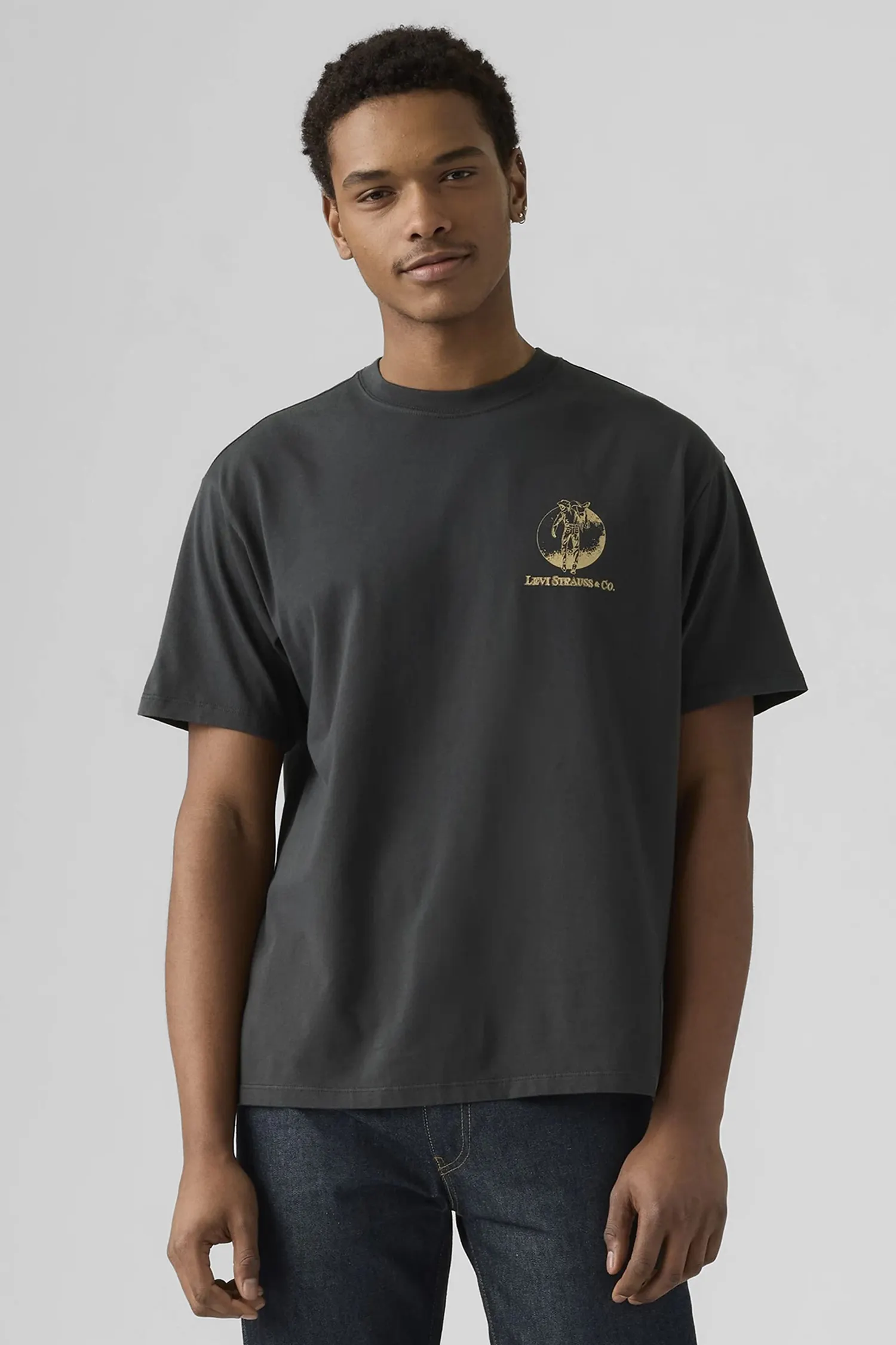 Мужская темно-серая футболка 1