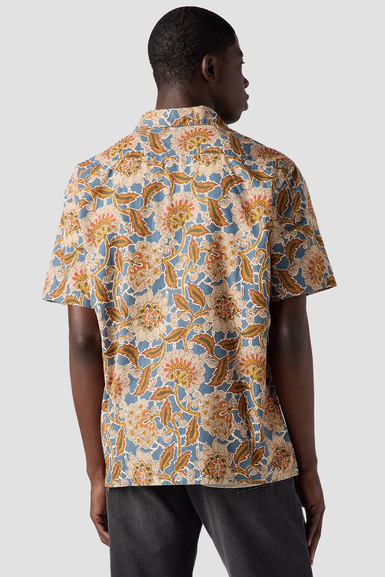 Мужская рубашка с узором 3