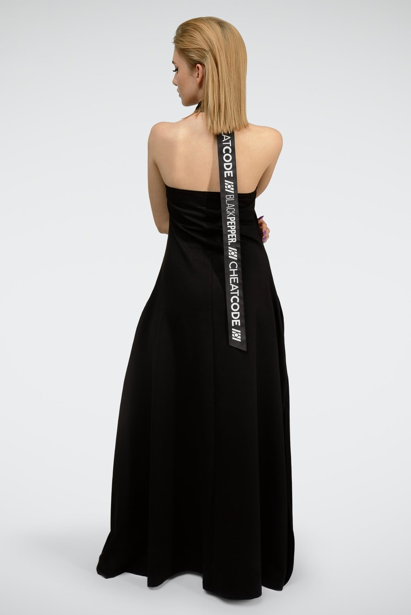 Женское черное платье 4