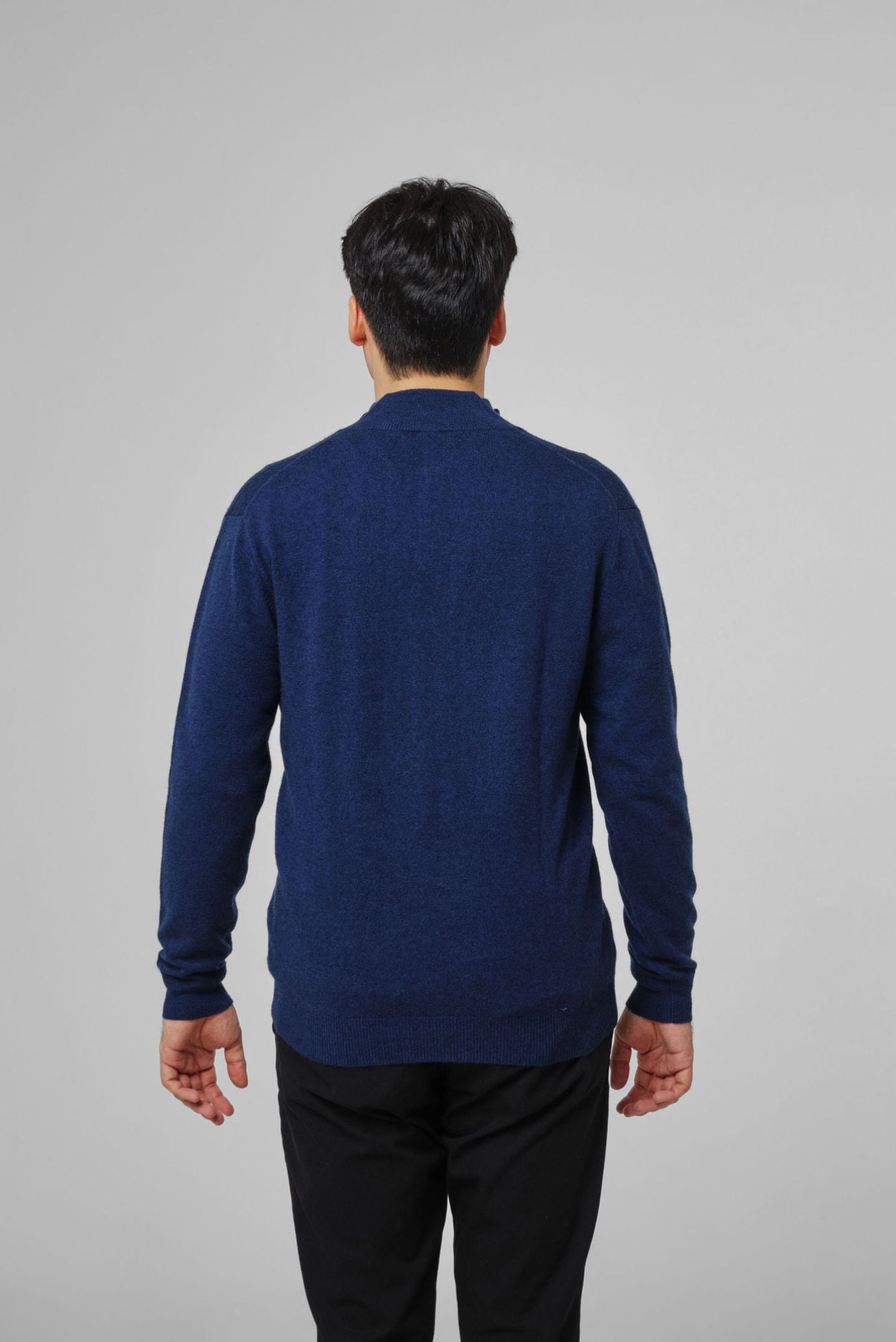 Мужская темно-синяя кофта на замке 4