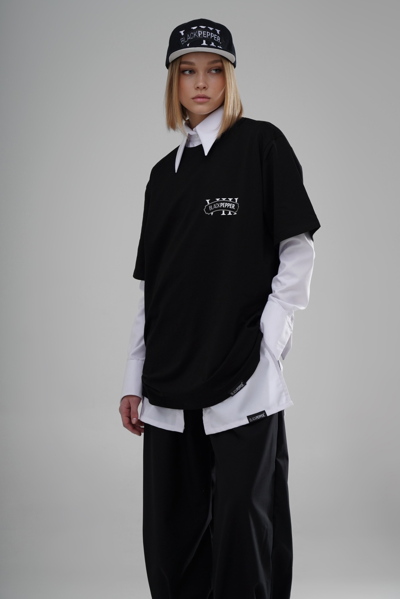 Футболка ANNIVERSARY 8 / FORM RELEASED 3