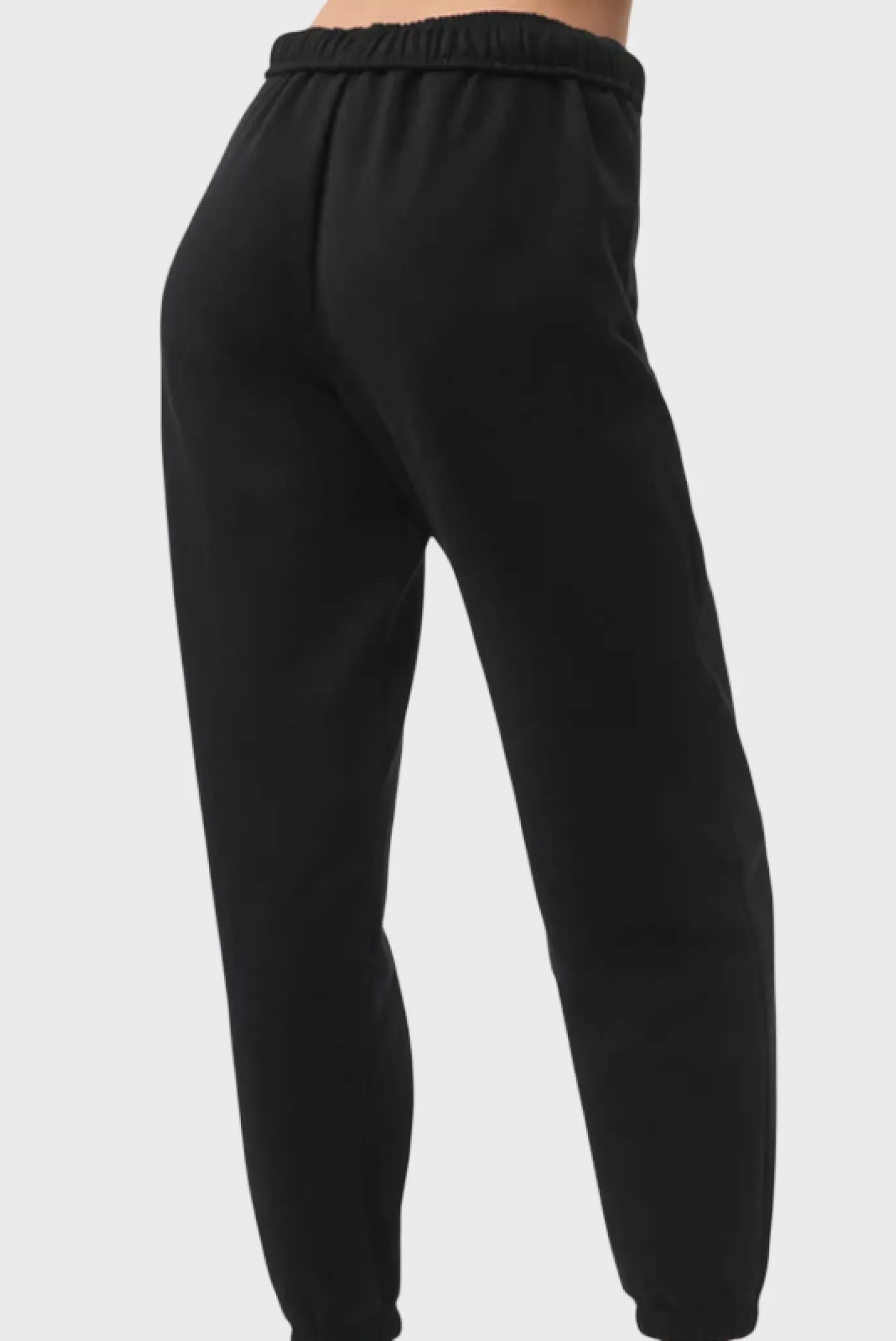 Alo Yoga Accolade Sweatpant Black 2