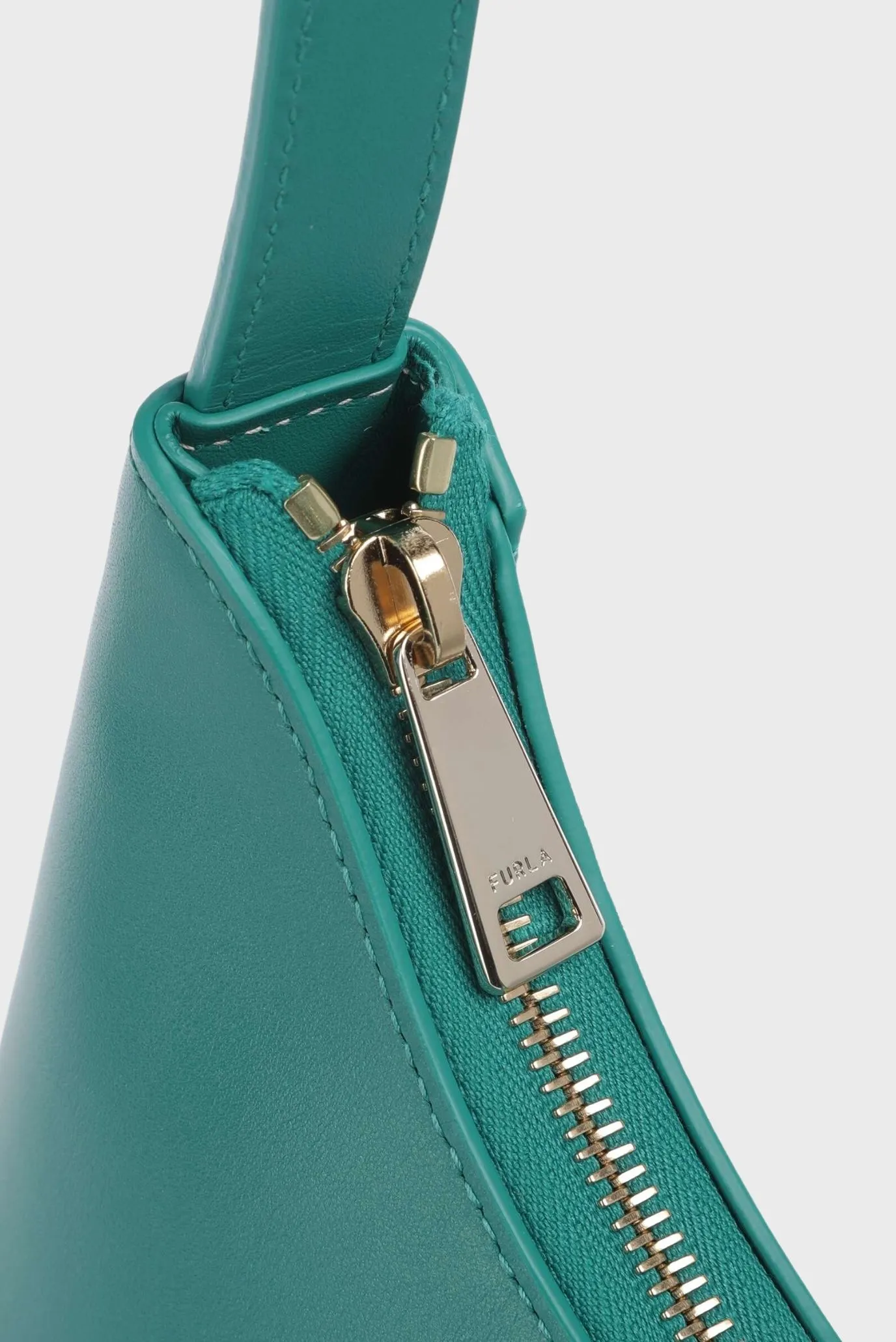 FURLA DIAMANTE S SHOULDER BAG 3