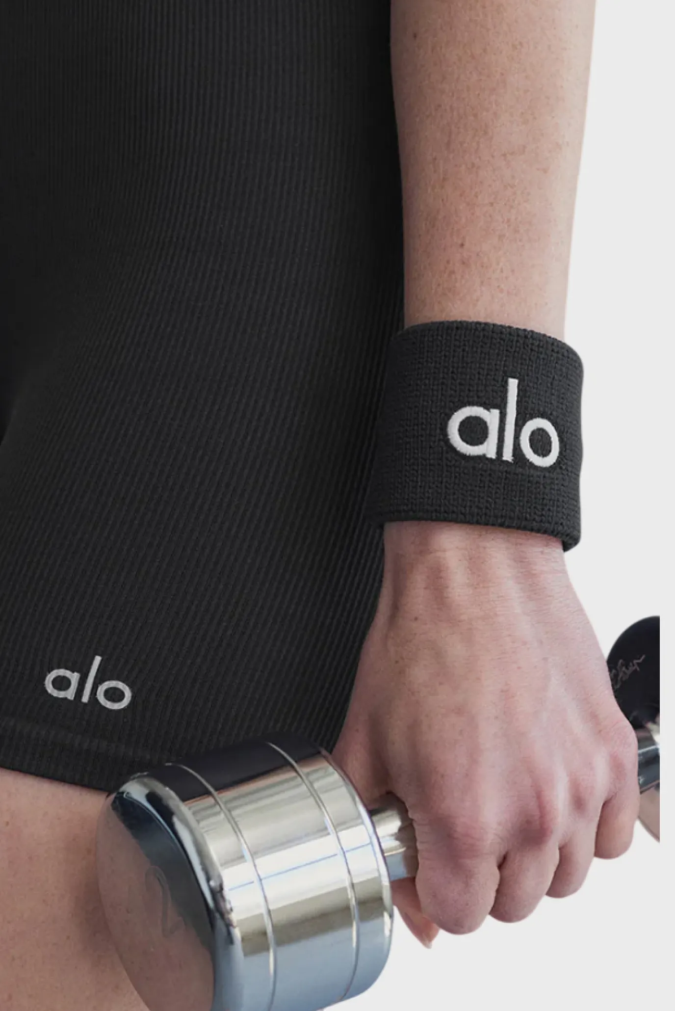 Alo Yoga Glow Wristband (2-Pack) Black 2