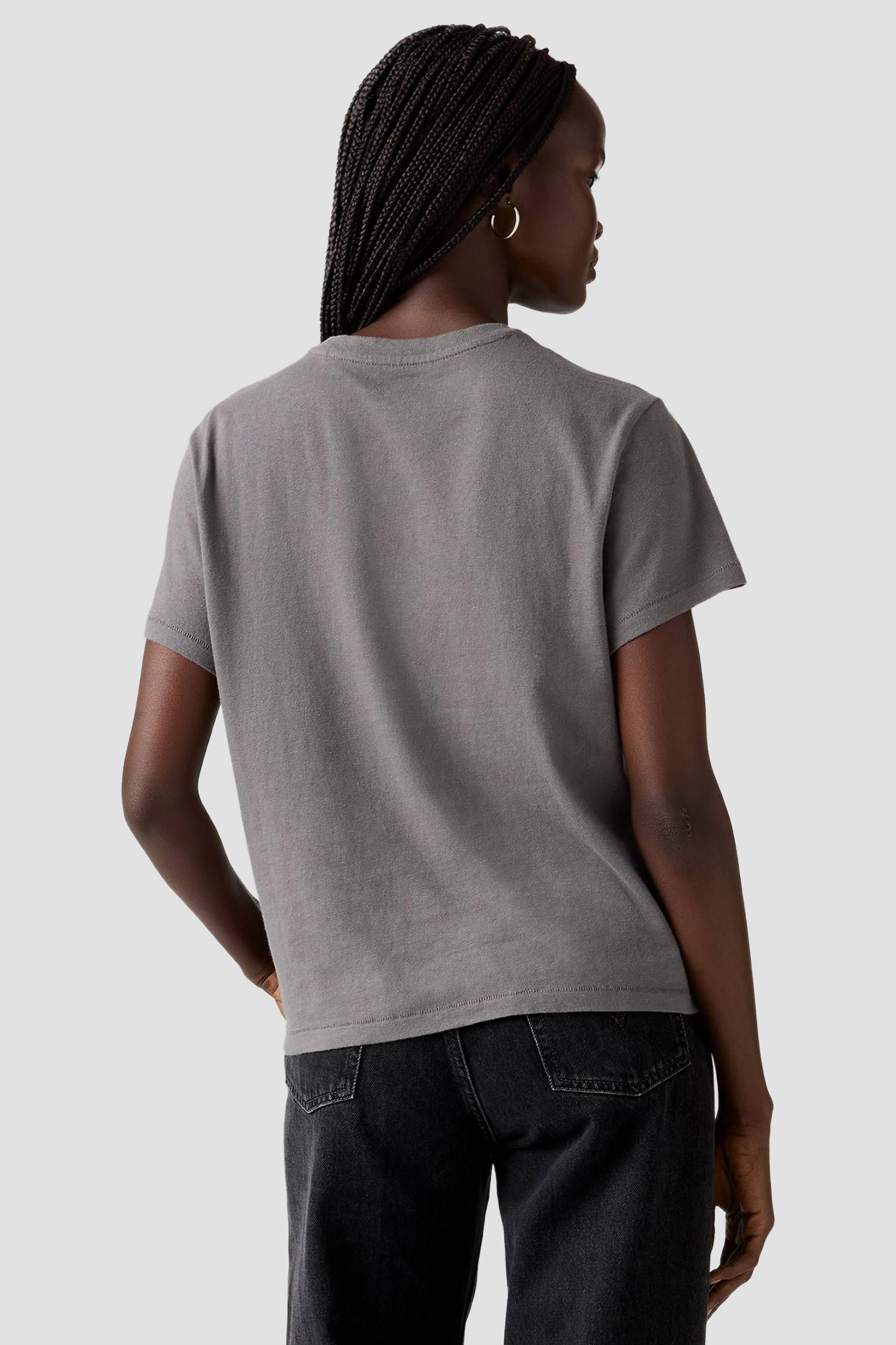 Женская серая футболка 3