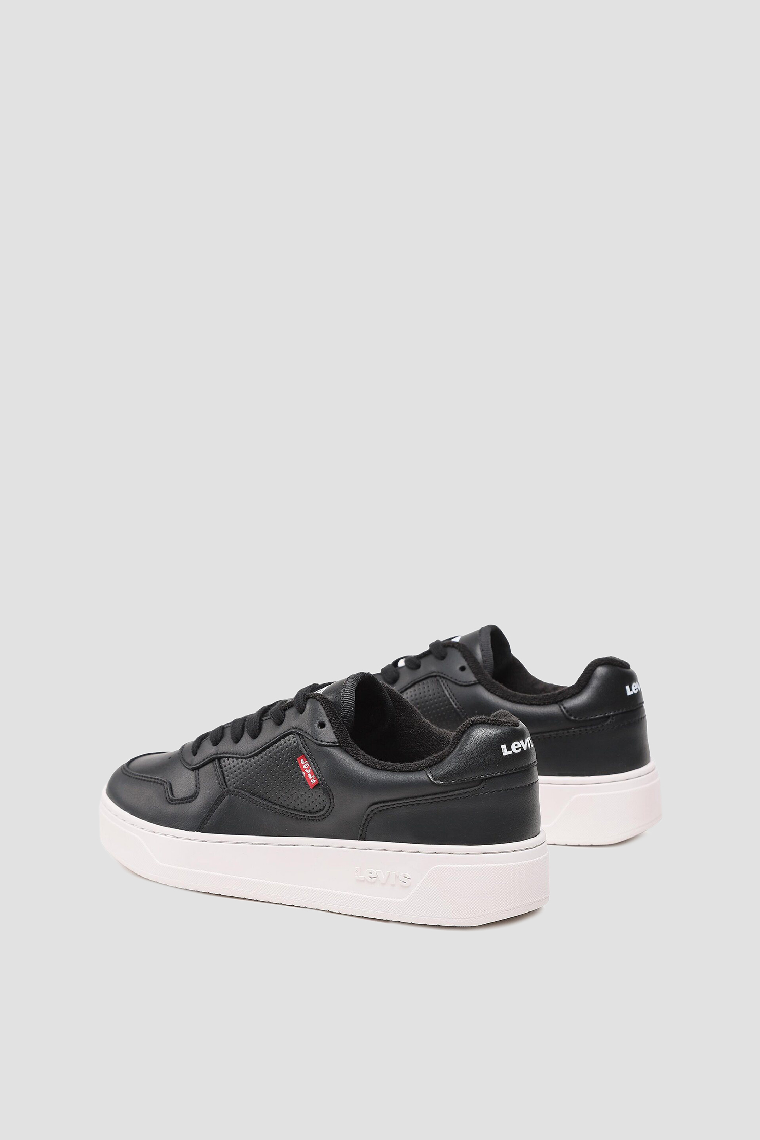 Женские черные кожаные кроссовки 3