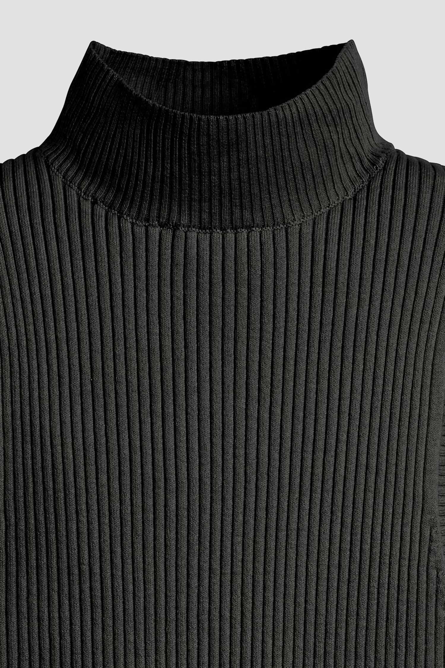 Женский черный топ 4