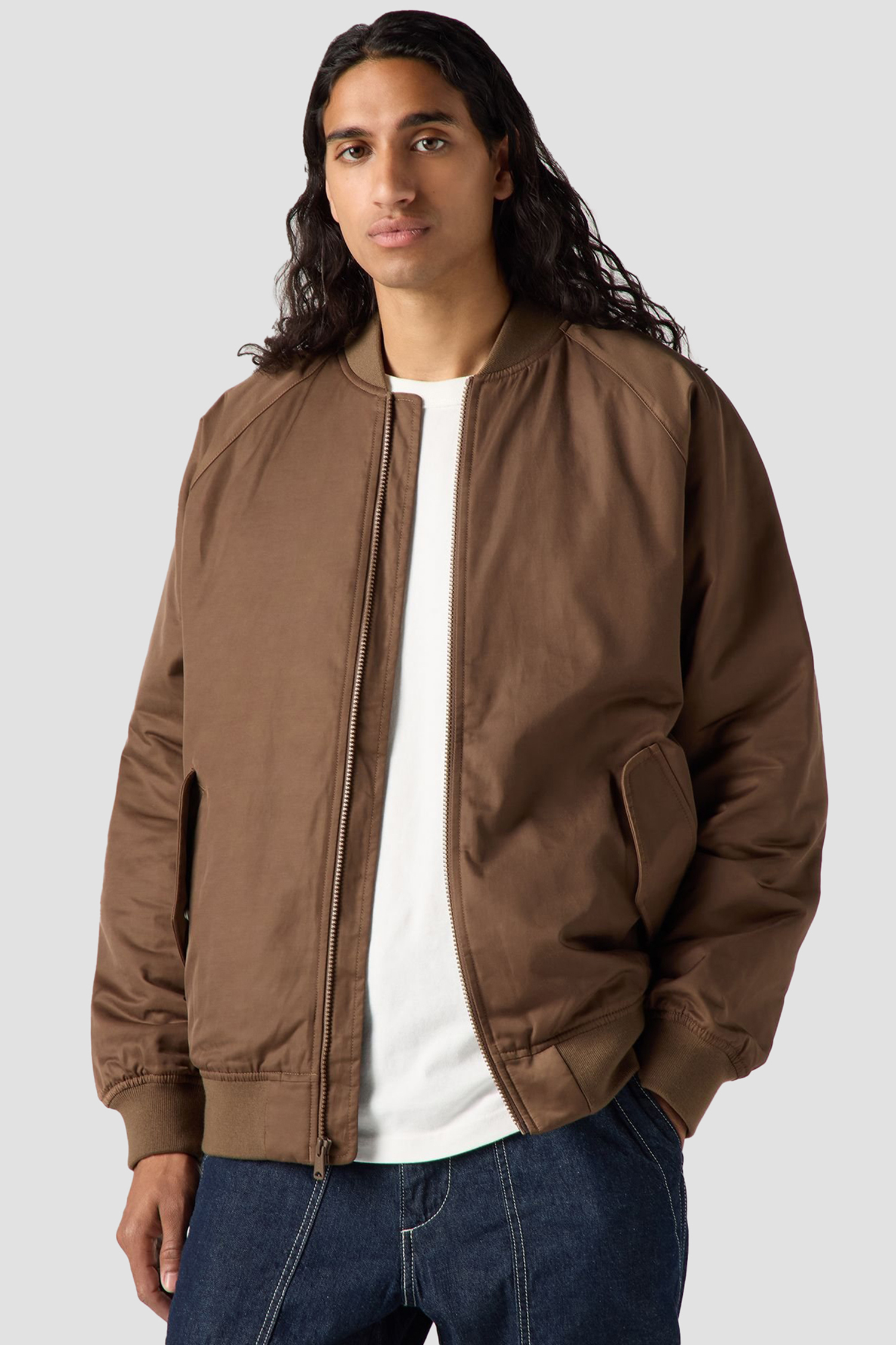Мужской коричневый бомбер 3