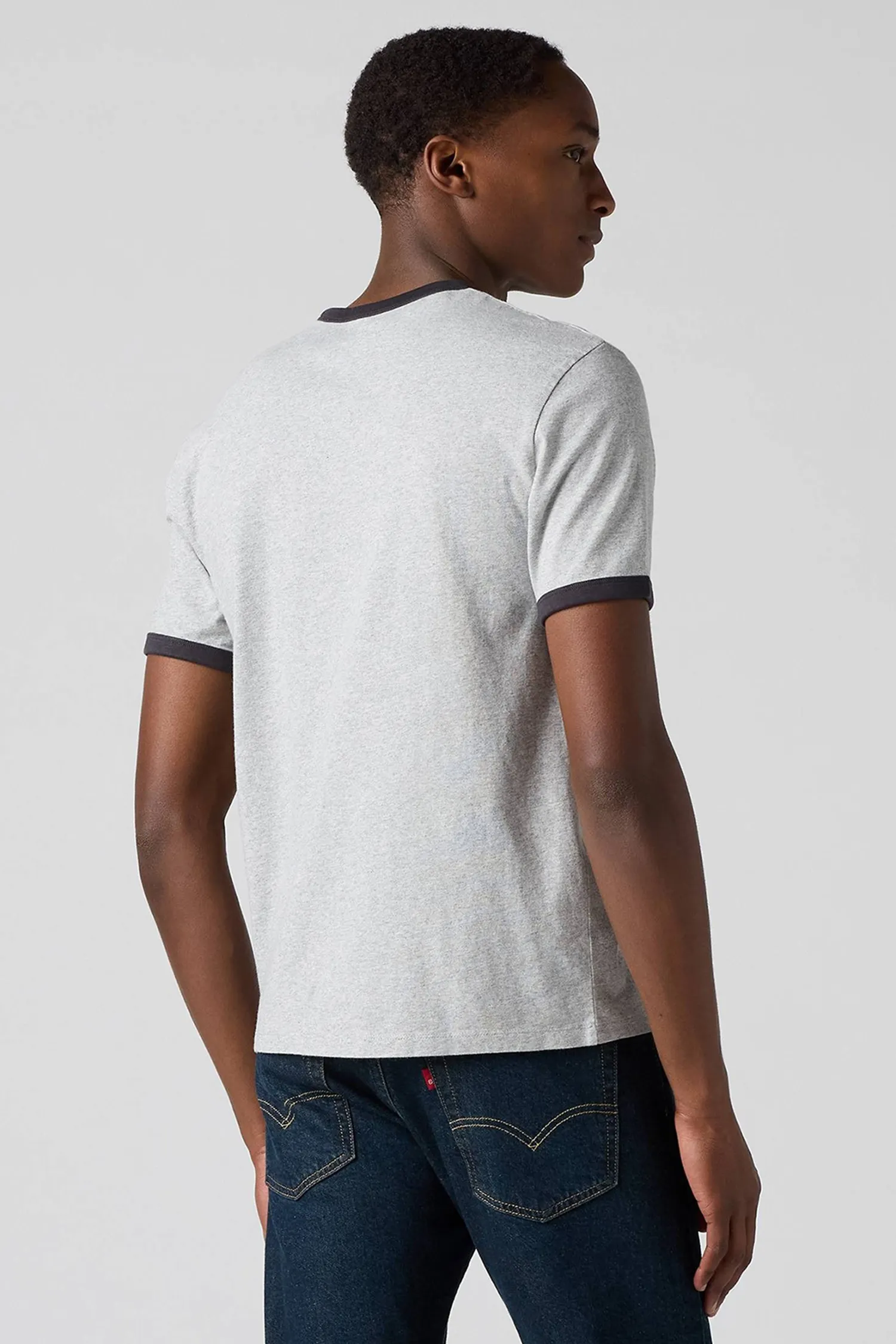 Мужская серая футболка 3