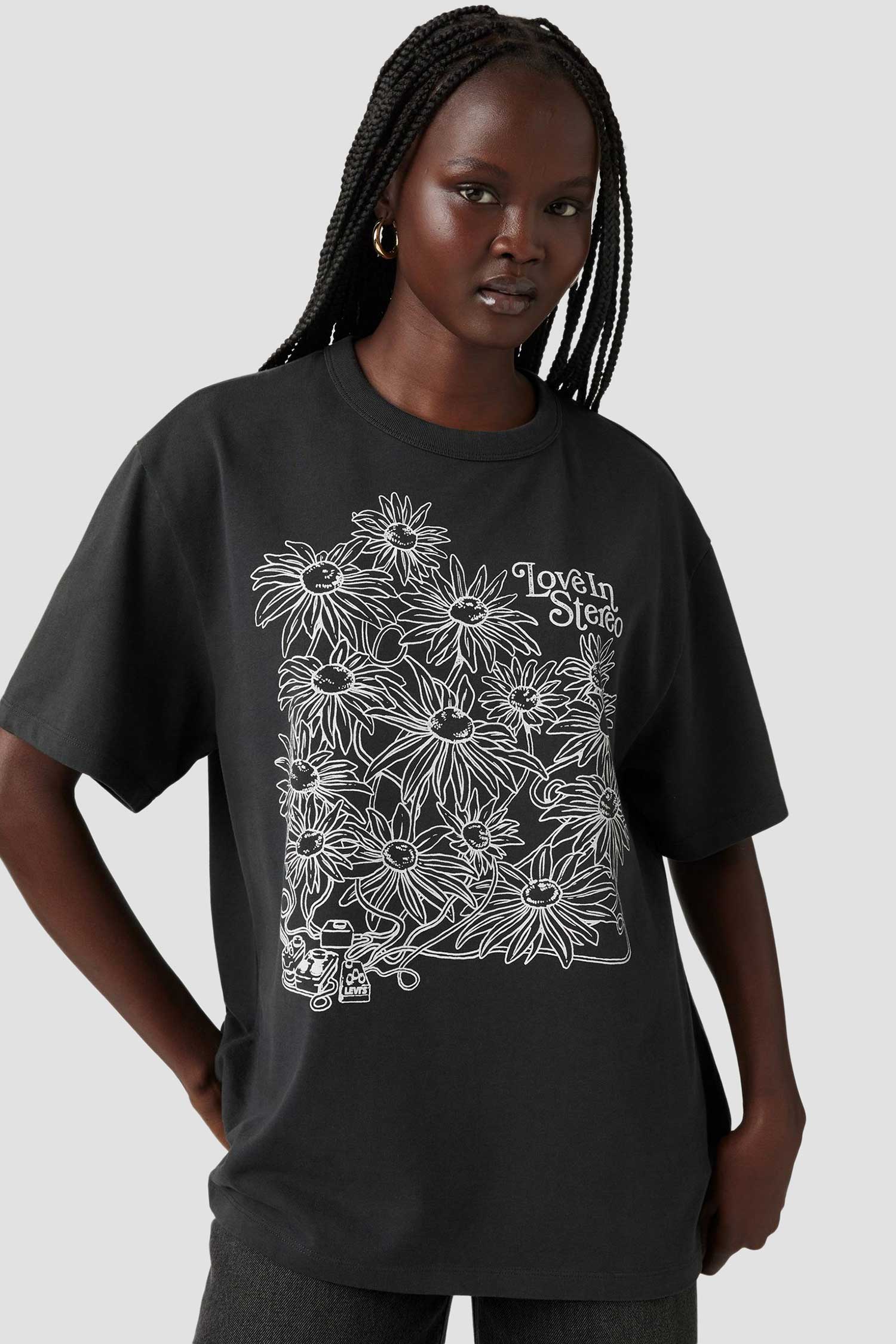 Женская черная футболка 4