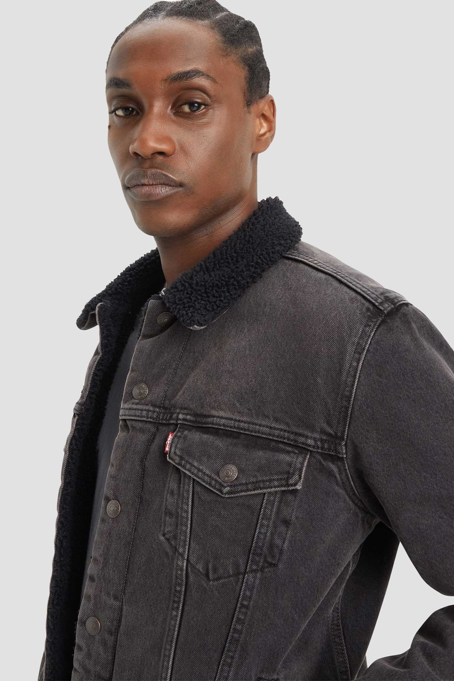 Мужская черная джинсовая куртка 5