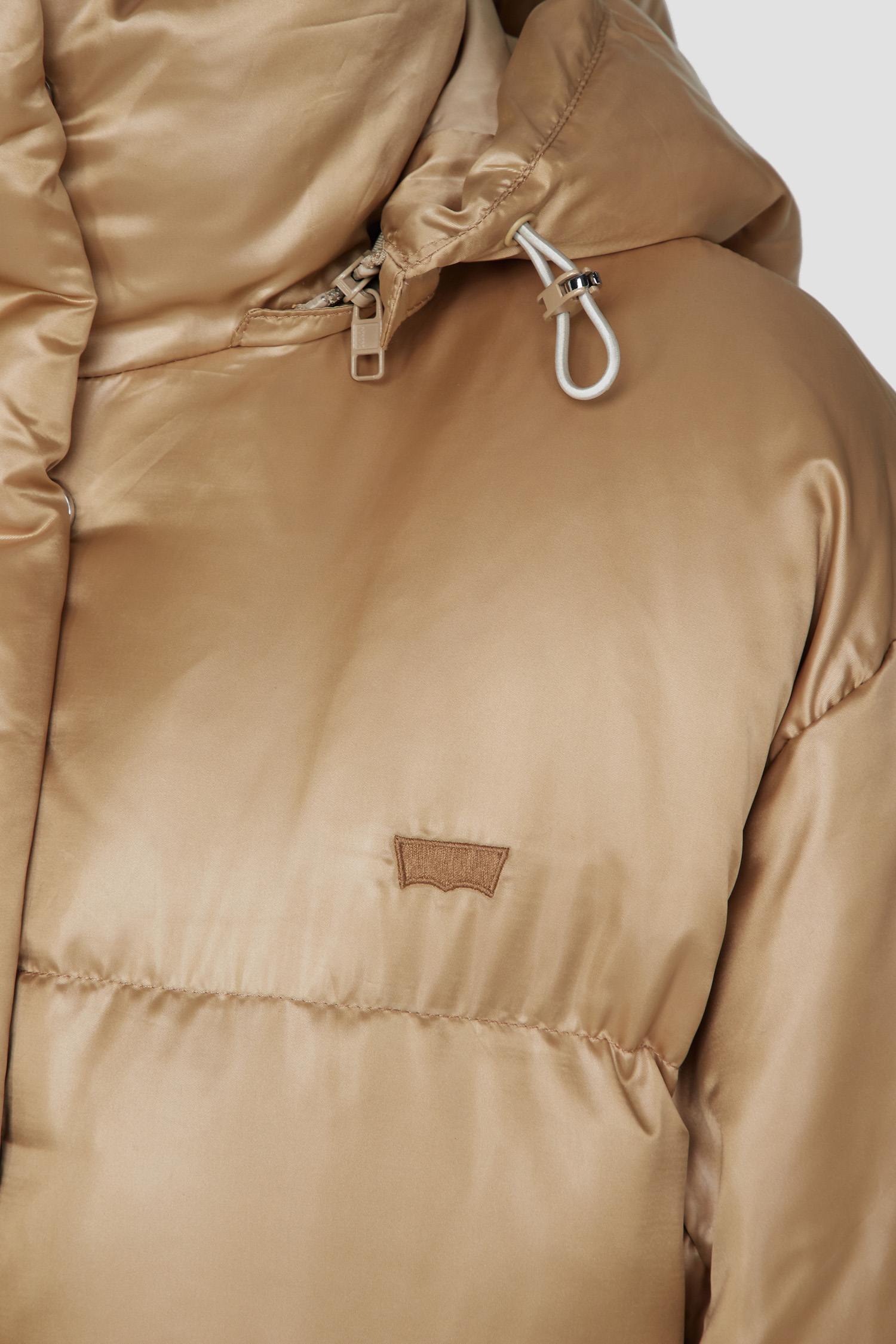 Женский бежевый пуховик 6