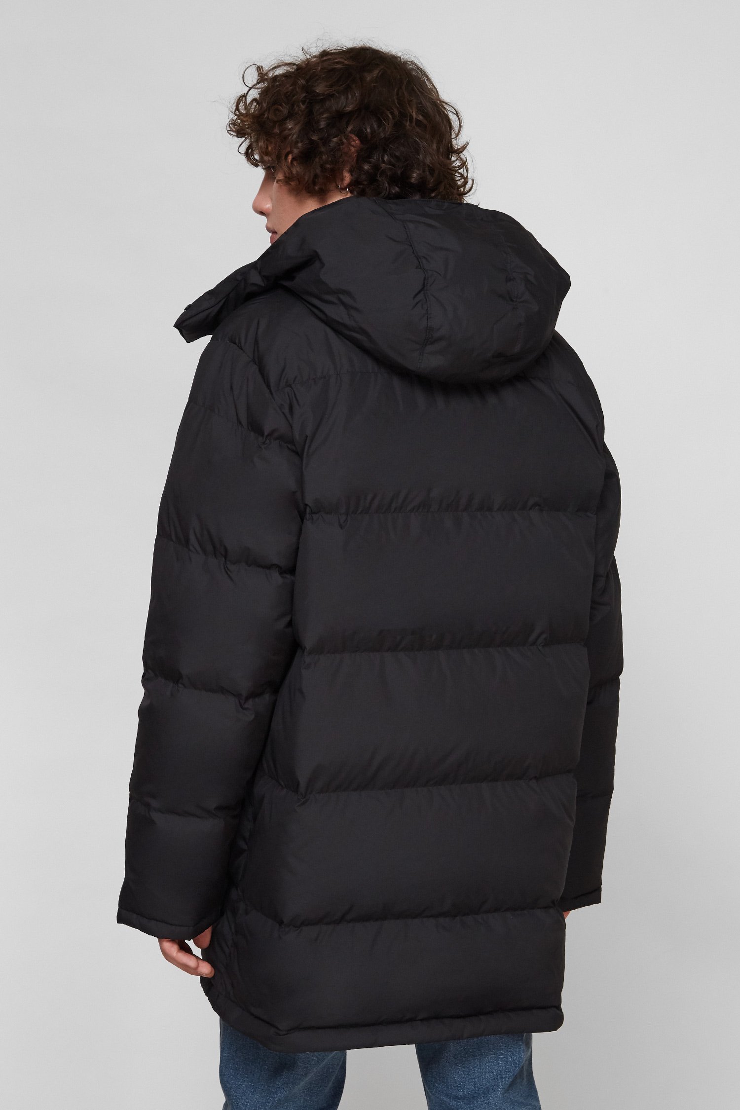 Мужской черный пуховик 4