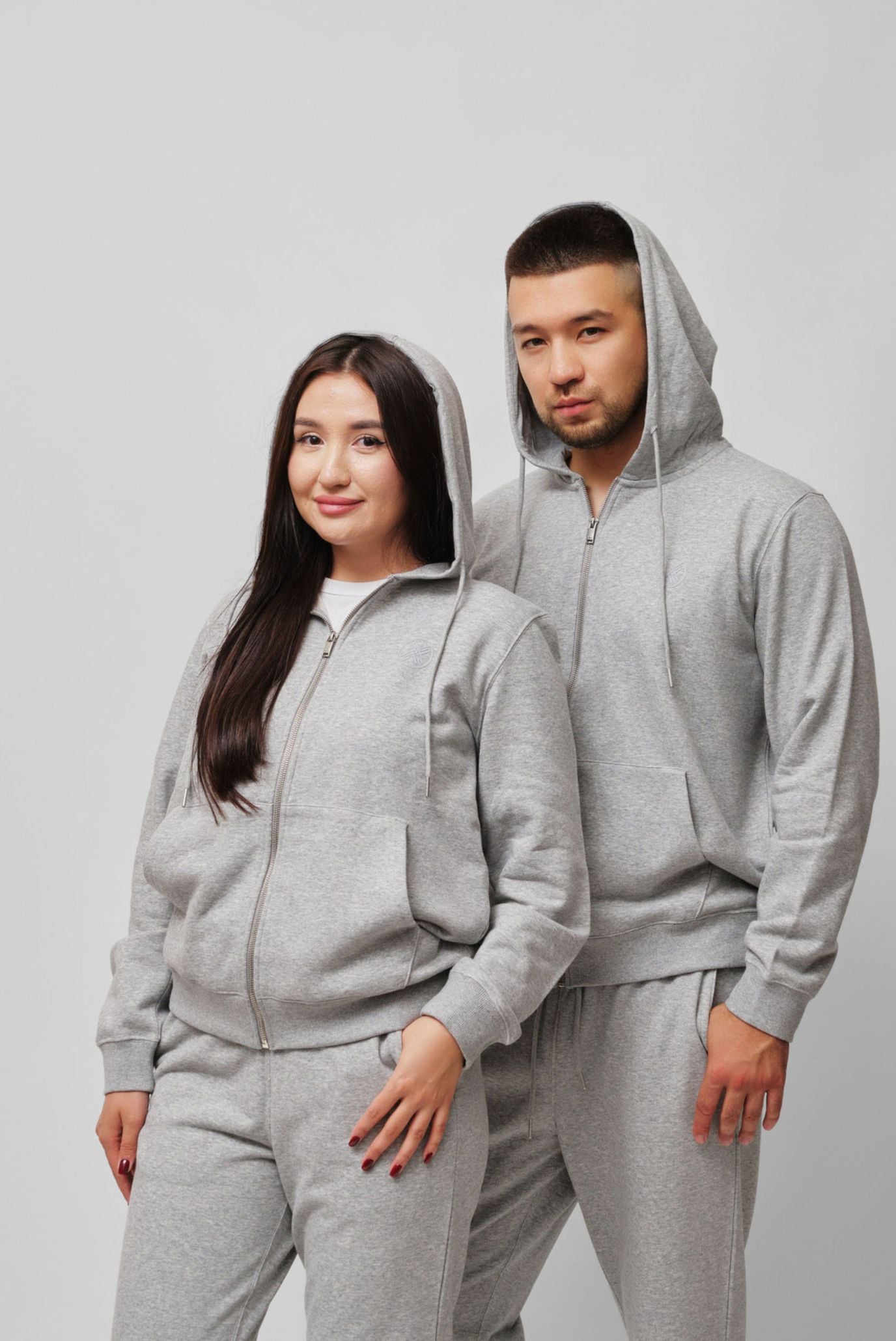 Серая кофта на замке ARGYMAQ (Унисекс) 1