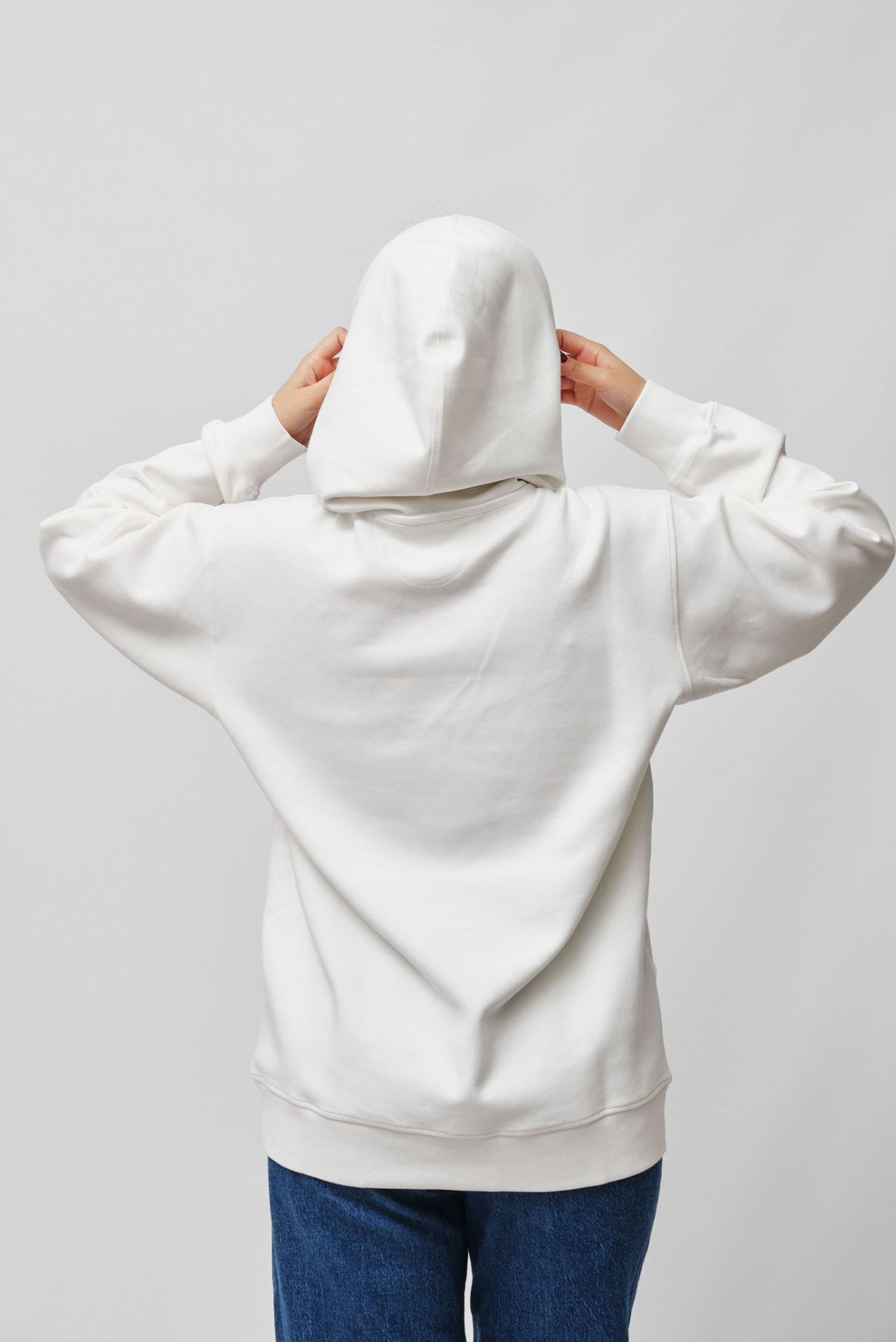 Белое худи ARGYMAQ (Унисекс) 8