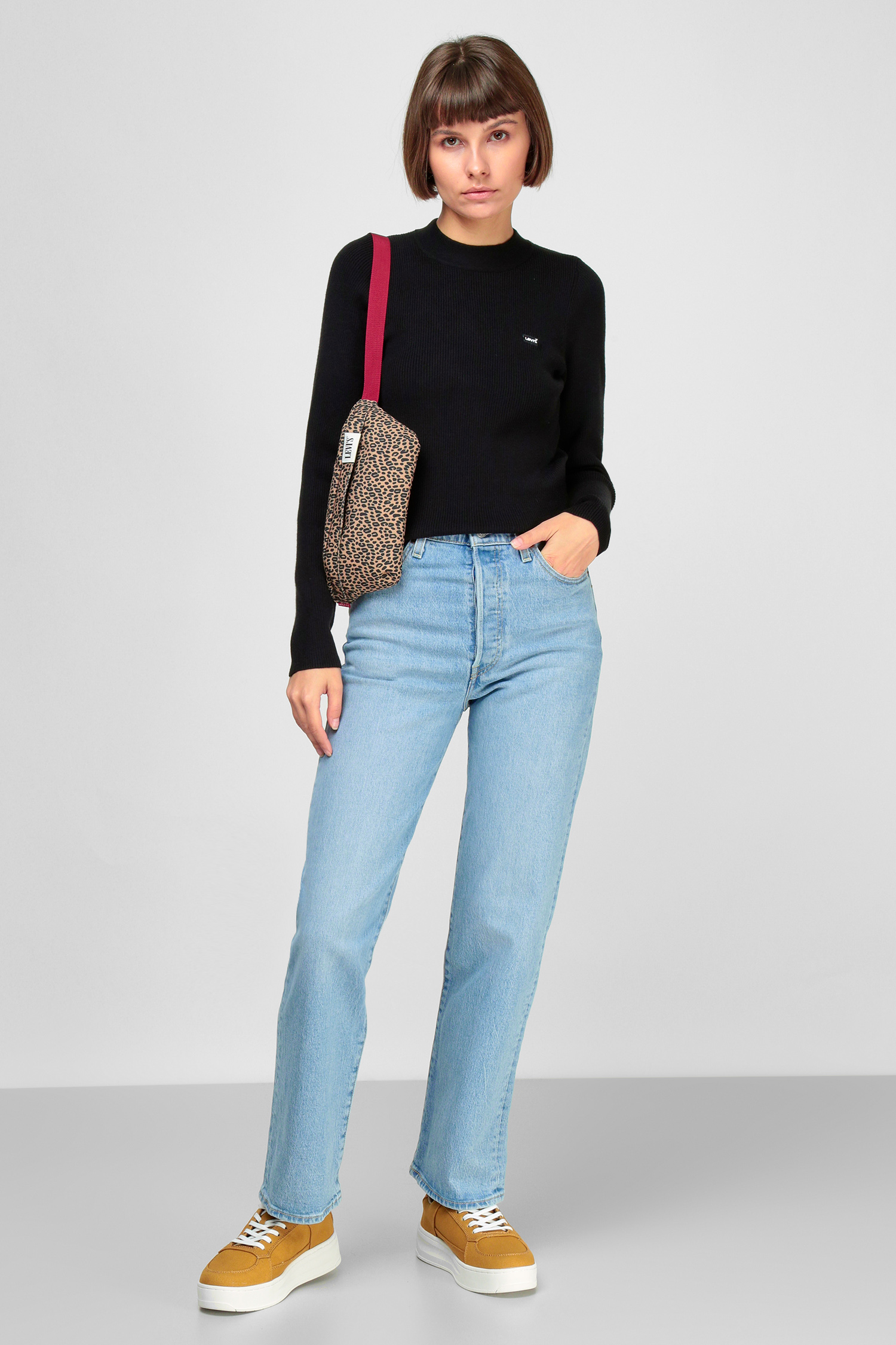 Женский черный джемпер 4