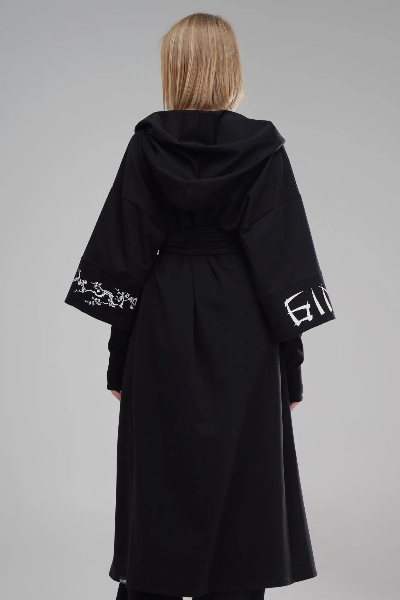 Кимоно мантия  GINZA BLACK 6