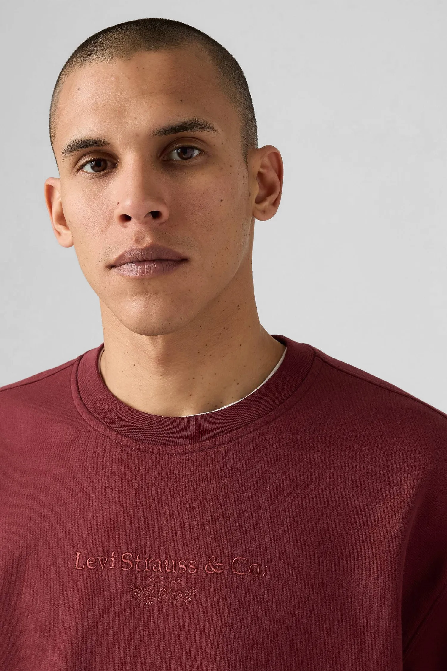 Мужской бордовый свитшот 4