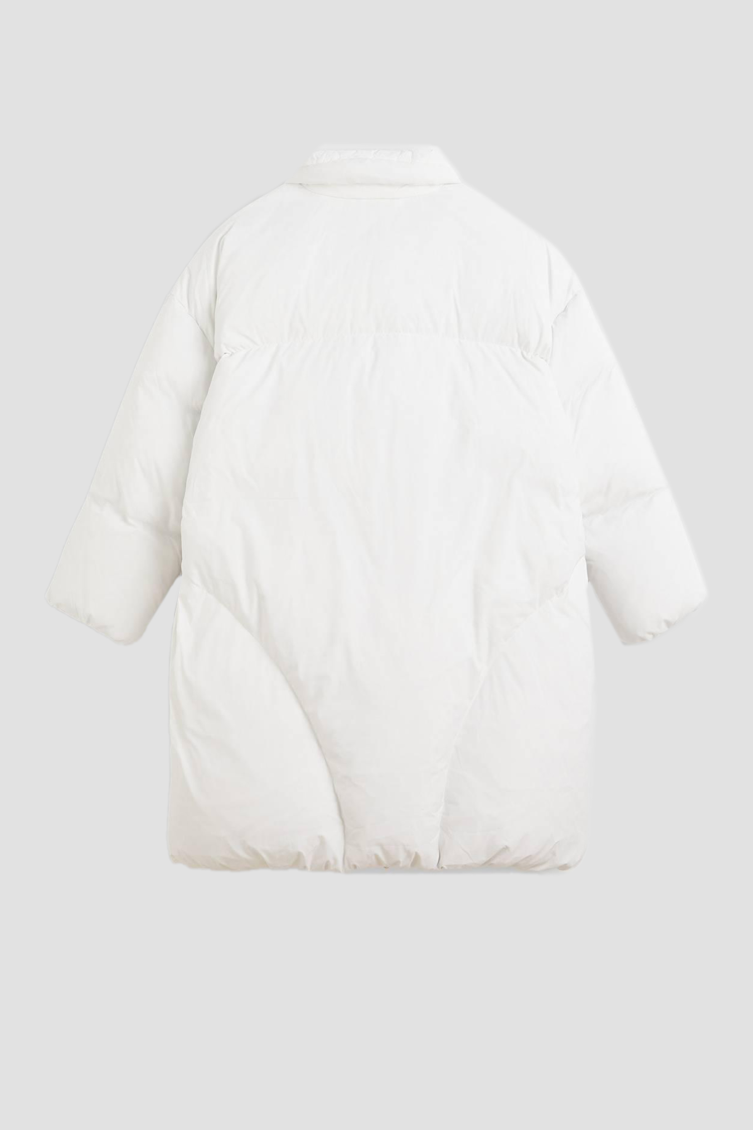 Женский белый пуховик 3