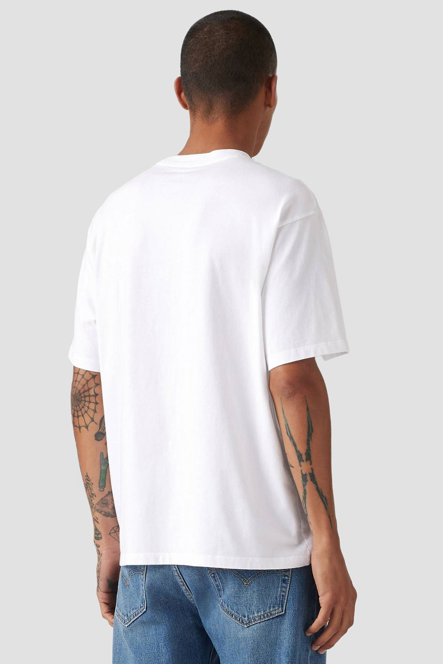 Мужская белая футболка 3