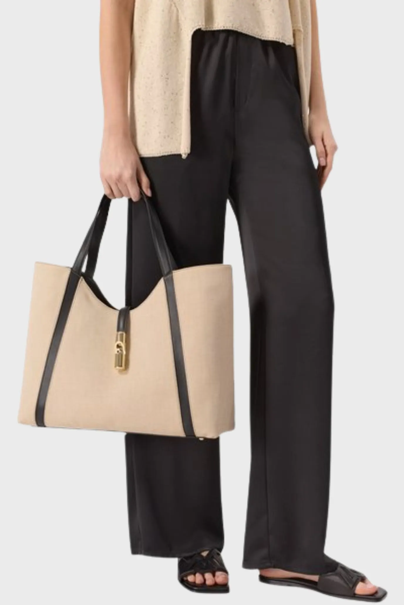 FURLA GOCCIA XL HOBO 4