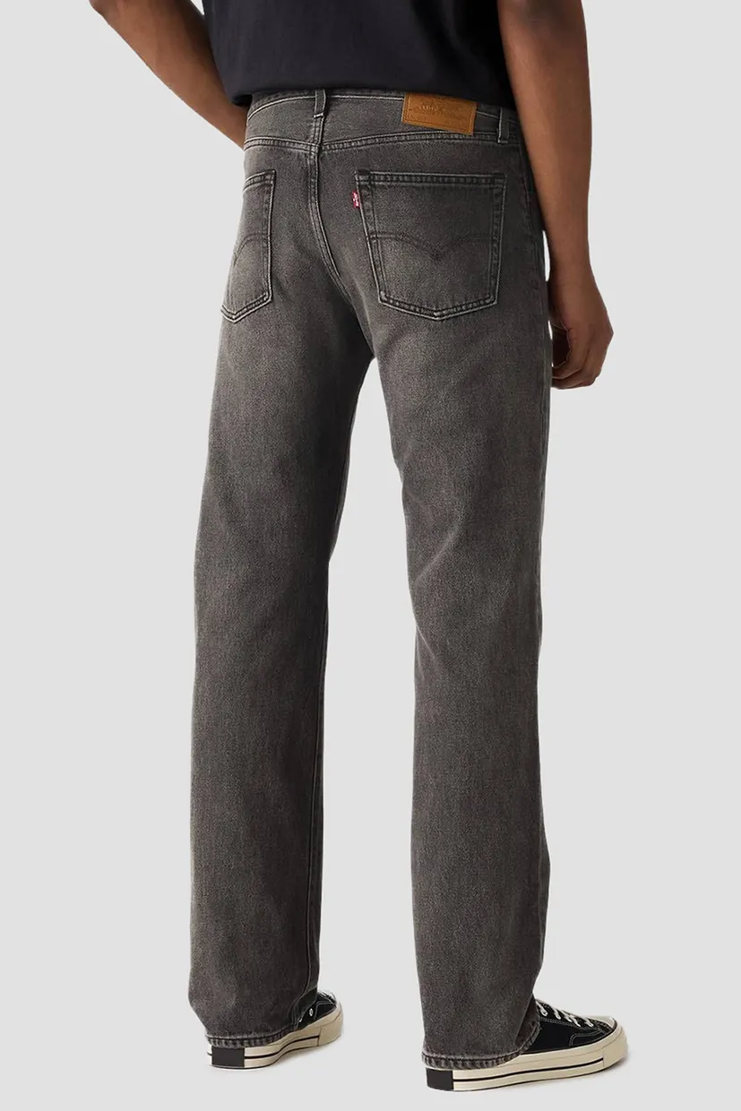 Мужские темно-серые джинсы 555™ Relaxed Straight 3