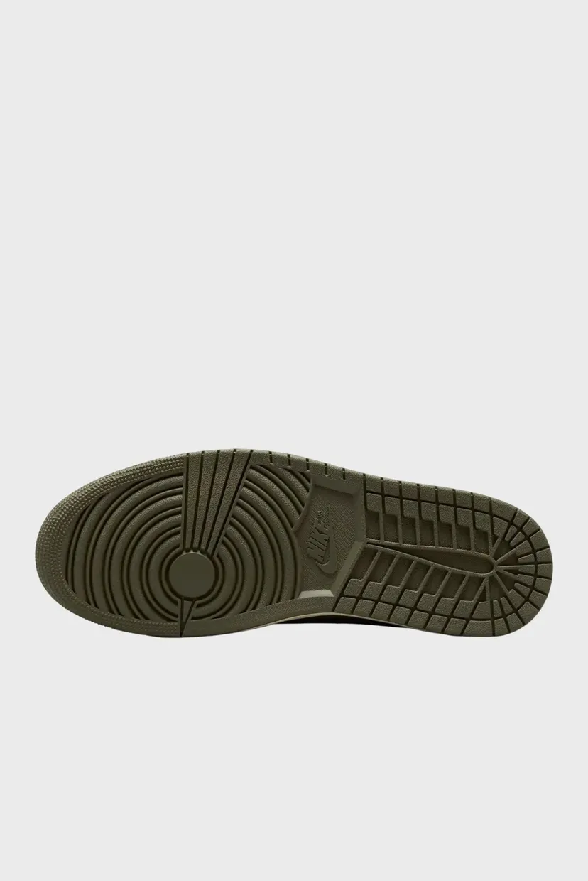 Air Jordan 1 Retro Low OG SP Travis Scott Medium Olive 6